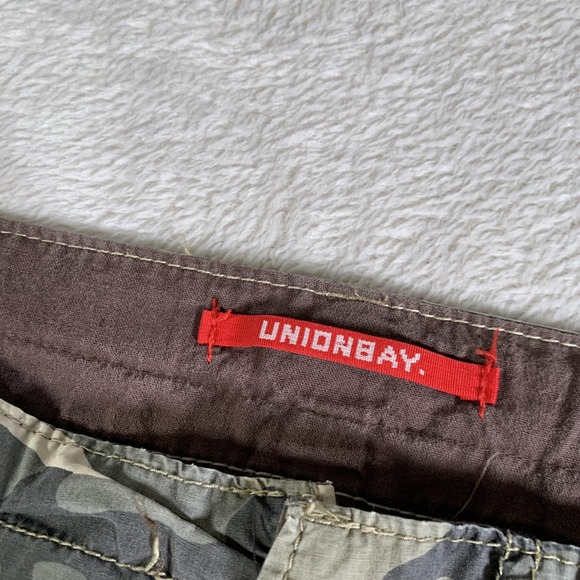 VTG Unionbay Cargo Shorts Mens‎ 42 Gray Camo Multi Pocket Utility Outdoor Casual - Picture 3 of 13